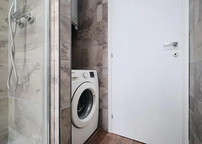 Apartamento Gens Iulia 2 Min Da Stazione Trastevere By Hôtea *