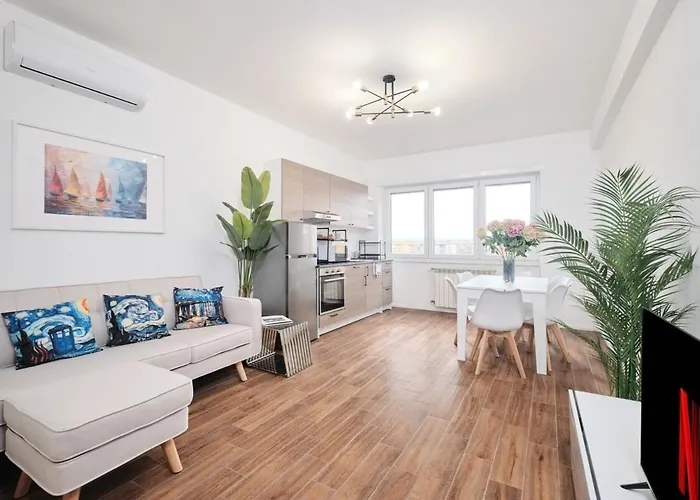Gens Iulia 2 Min Da Stazione Trastevere By Hôtea Apartamento Roma